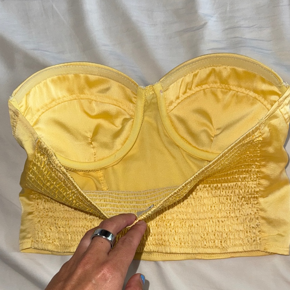 Princess Polly Yellow Satin Strapless Bustier Top - Picture 4 of 5